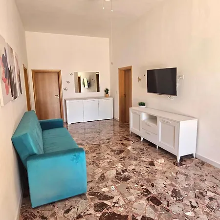 La Rondinella - Villa